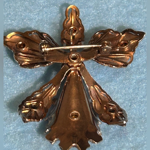 Vintage Signed Bugbee and Niles Orchid Demi-Parure (3 pieces-Brooch n Earrings) - Picture 3 of 7